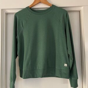 Vuori Women’s Long sleeve Halo Crew Green Heather Crewneck Sweater-S